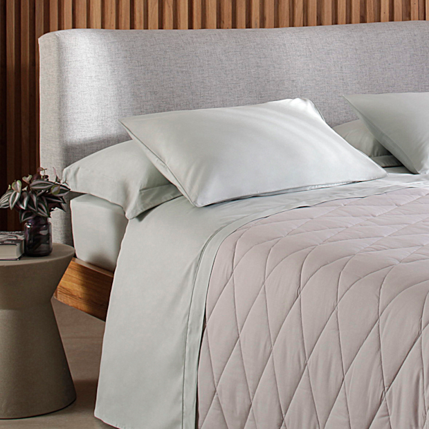 Lençol com Elástico Solteiro Buddemeyer Basic Percalle 100% Algodão Penteado 180 Fios 35cm de Altura (1 Peça)