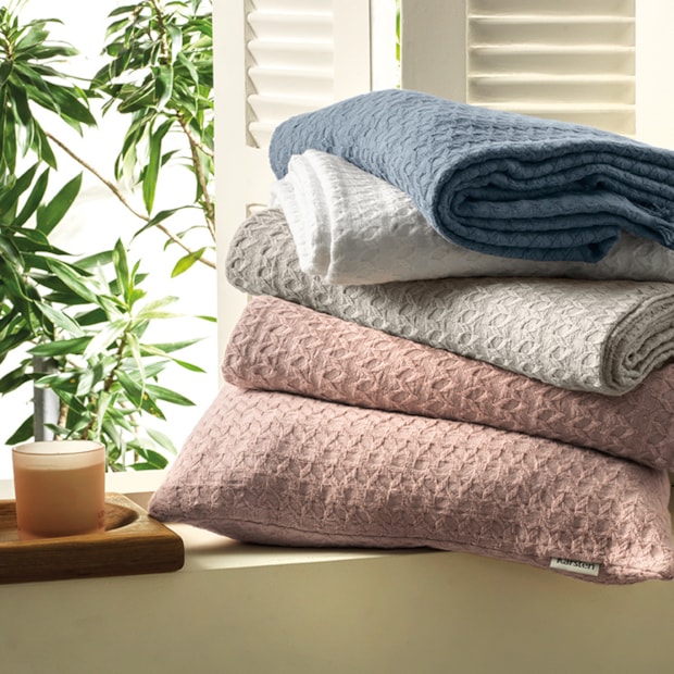 Manta Decorativa Karsten Movaz 100% Algodão c/ Franjas 1,50m x 2,00m