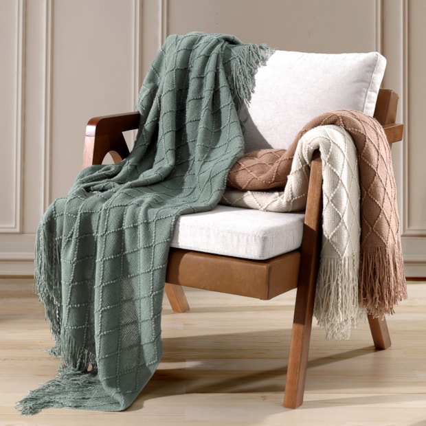 Manta Para Sofá Dohler Medina Tricot c/ Franjas 1,50m X 2,10m