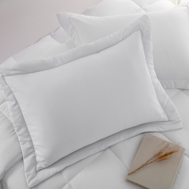 Porta Travesseiro Kacyumara Casa K Toque de Pétalas 50cm x 70cm (1 Peça)