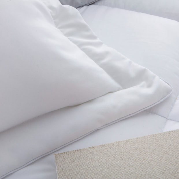 Porta Travesseiro Kacyumara Casa K Toque de Pétalas 50cm x 70cm (1 Peça)