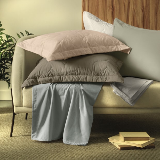 Porta Travesseiro Karsten Tom 100% Algodão Percal 200 fios 50cm x 70cm (1 Peça)