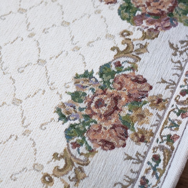 Tapete Jasmin Antiderrapante 1,40m x 2,00m