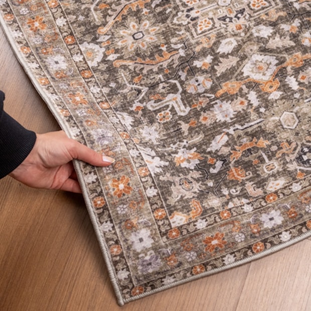 Tapete para Sala Gaudi Clássico Aveludado Antiderrapante 2,50m x 3,00m
