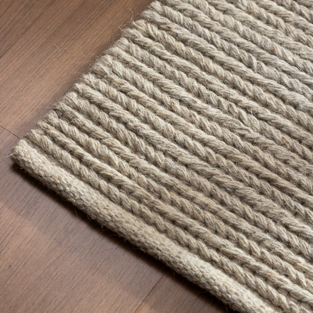 Tapete Rústico Daca Lã Natural 1,00m x 1,50m - Gramatura: 1.890 g/m²