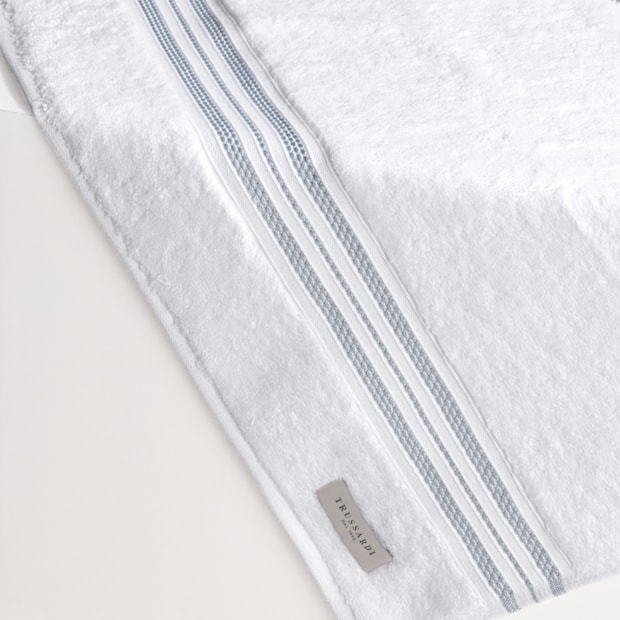 Toalha Banhão Trussardi Barberine 100% Algodão Fio Penteado - Gramatura: 540g/m²