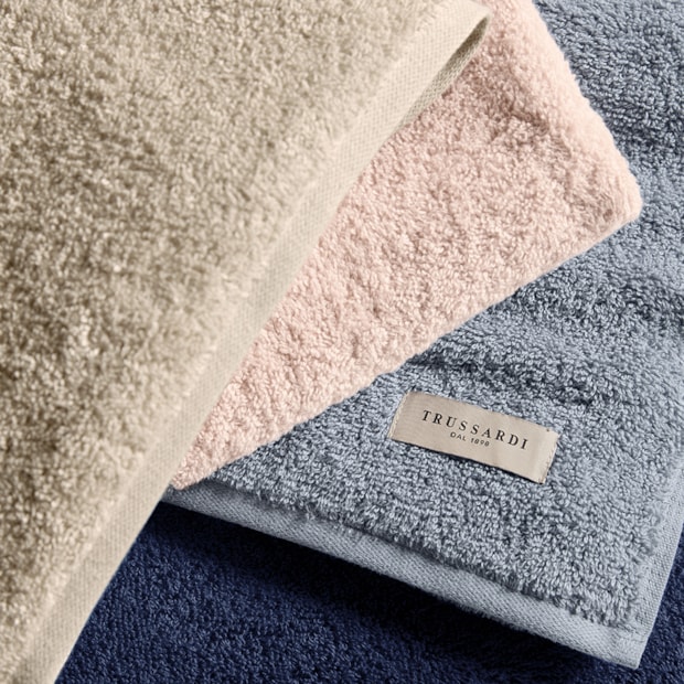 Toalha Banhão Trussardi Fontani 100% Algodão Fio Penteado - Gramatura: 500 g/m²