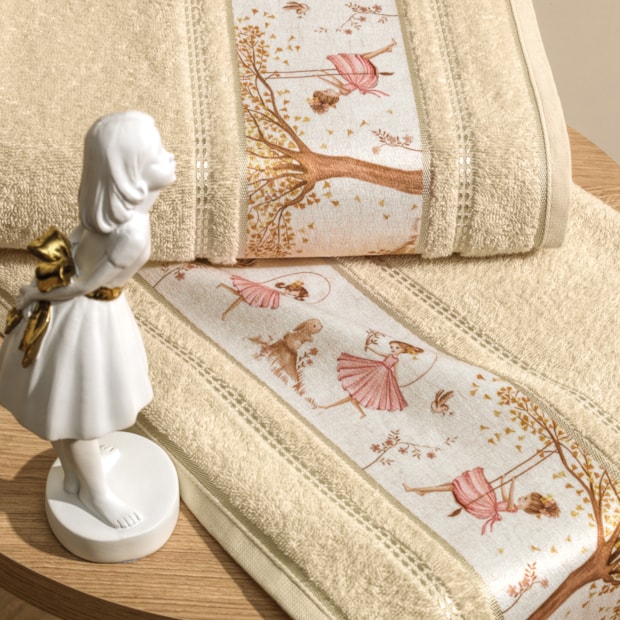 Toalha de Banho Infantil Karsten Celina - Gramatura: 380g/m²