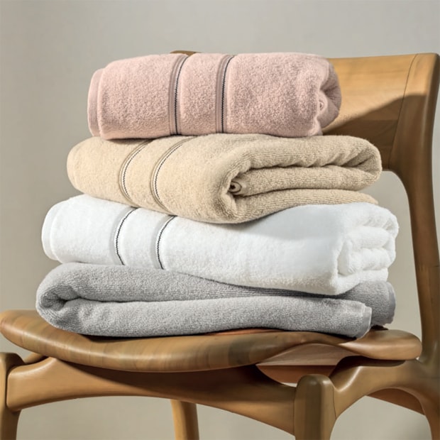 Toalha de Banho Karsten Plaza Zero Twist 100% Algodão - Gramatura: 430g/m²