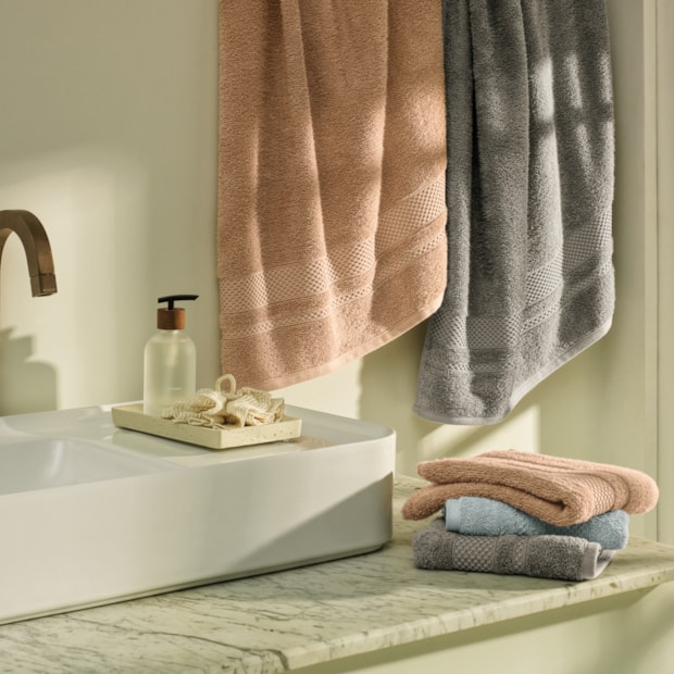 Toalha de Banho Karsten Yves Softmax 100% Algodão - Gramatura: 450g/m²