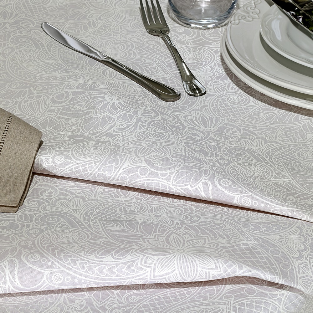 Toalha de Chá / Centro de Mesa Dohler Clean Athenas Edite 78cm x 78cm