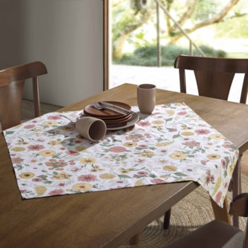 Toalha de Chá / Centro de Mesa Dohler Clean Elane 78cm x 78cm