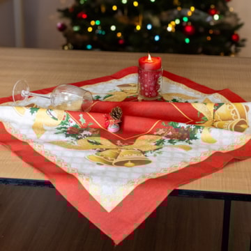 Toalha de Chá / Centro de Mesa Karsten Sinos de Natal com Efeito Ouro 78cm x 78cm