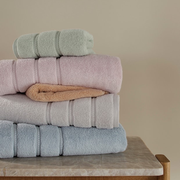 Toalha de Mão / Lavabo Buddemeyer Luxus Baby Skin 100% Algodão