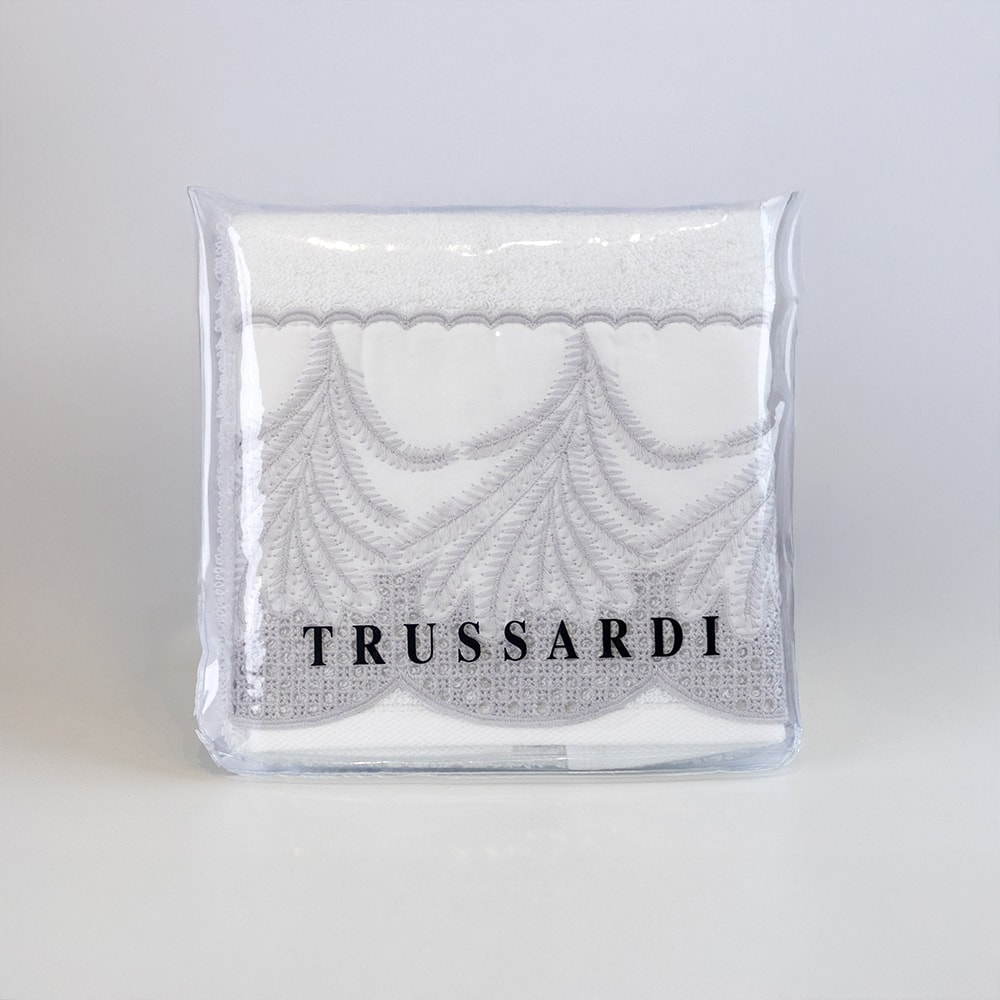 Toalha de Mão / Lavabo Trussardi Raffinato Bordada 100% Algodão Fio Penteado - Gramatura: 500g/m² (1 peça)