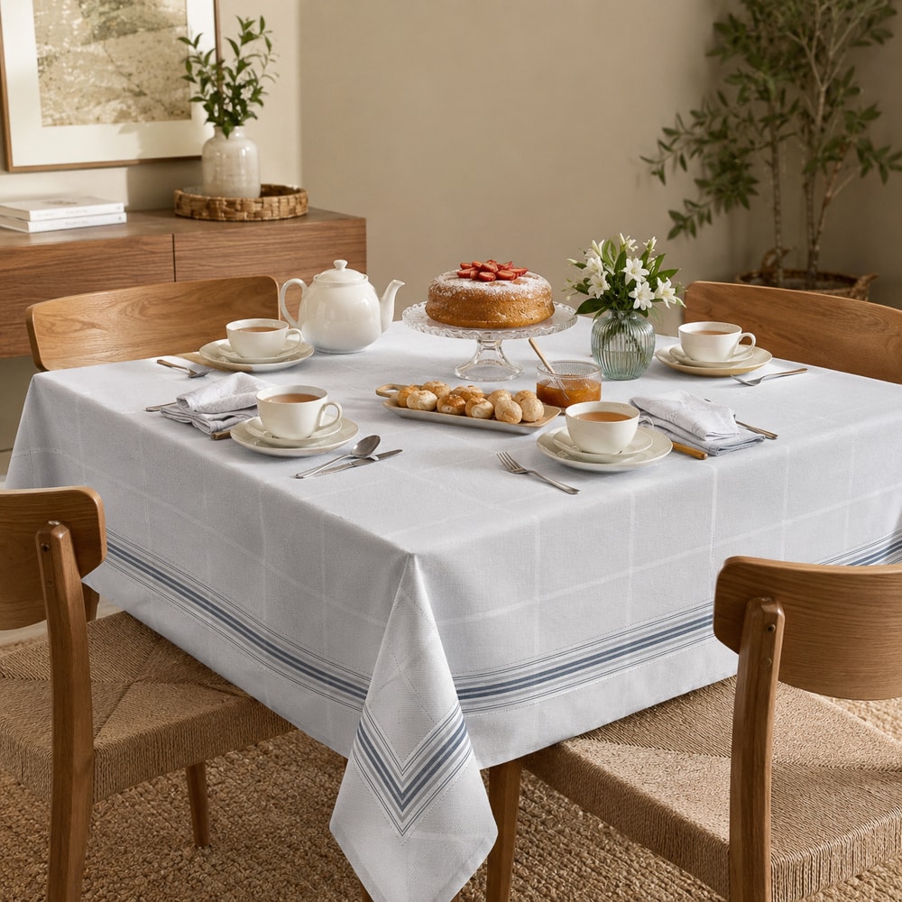 Toalha de Mesa Quadrada Dohler Clean Ciel 8 Lugares 1,80m x 1,80m