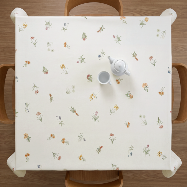 Toalha de Mesa Quadrada Dohler Clean Diana 4 Lugares 100% Algodão 1,60m x 1,60m