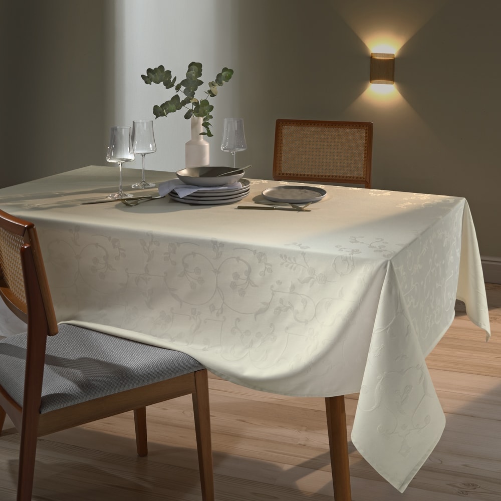Toalha de Mesa Quadrada Dohler Clean Jacquard Aurora 4 Lugares 100% Algodão 1,54m x 1,54m