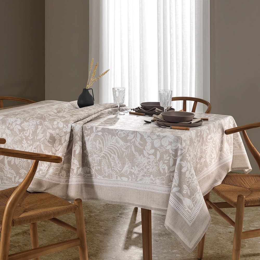 Toalha de Mesa Quadrada Dohler Clean Renova Estampado Digital Alana 4 Lugares 1,40m x 1,40m