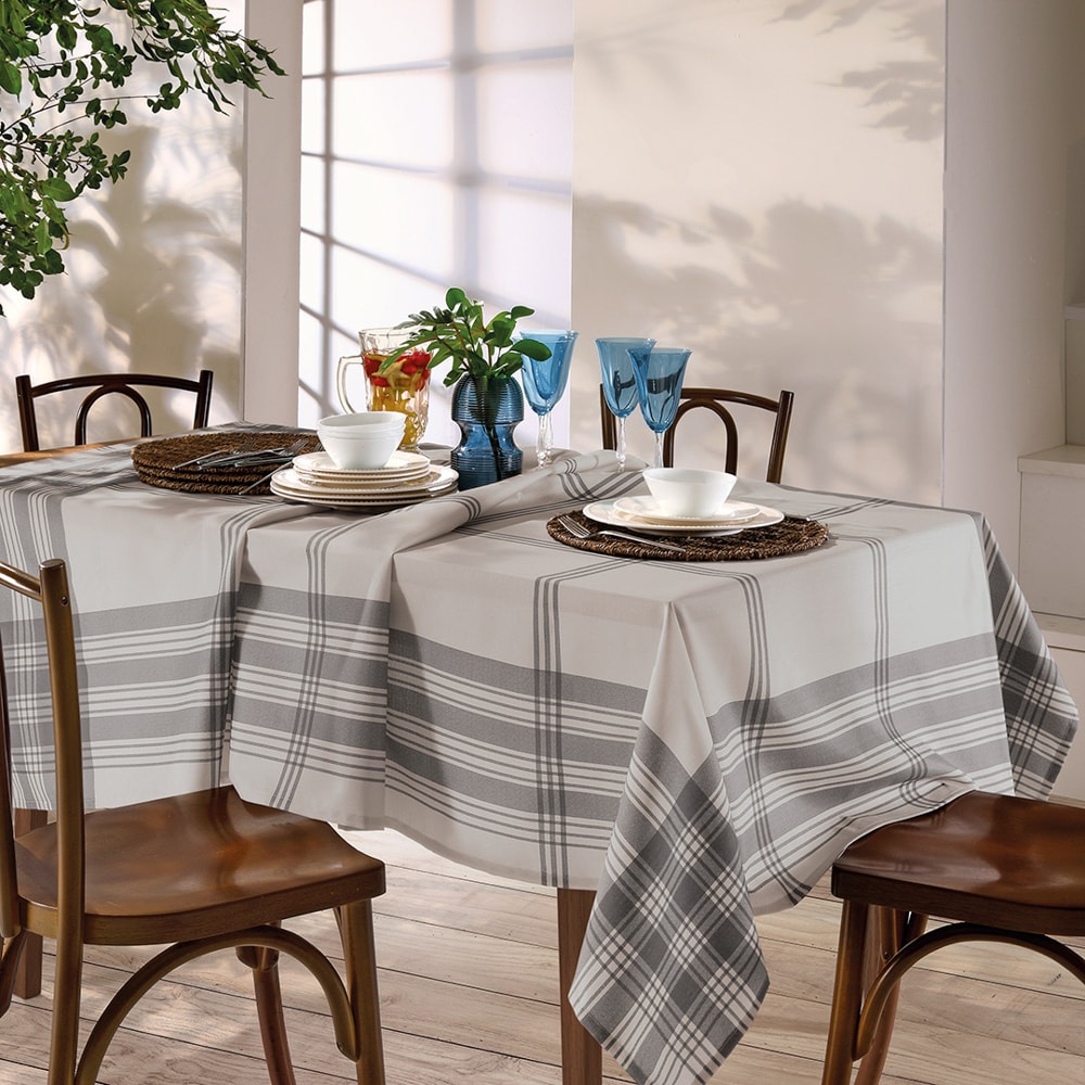 Toalha de Mesa Quadrada Dohler Clean Renova Estampado Digital Luna 8 Lugares 1,80m x 1,80m