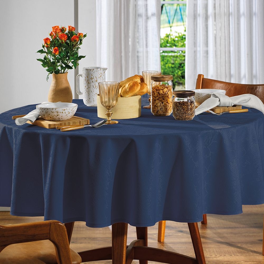 Toalha de Mesa Quadrada Karsten Alamanda Jacquard 8 Lugares 2,20m x 2,20m