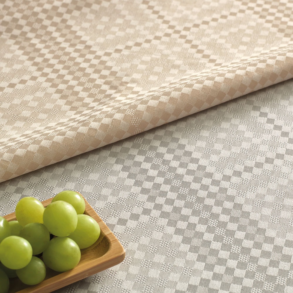 Toalha de Mesa Quadrada Karsten Jacquard Sempre Limpa Beamon 8 Lugares 1,80m x 1,80m
