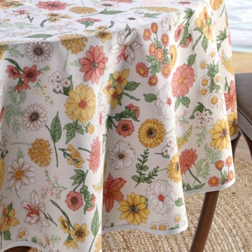 Toalha de Mesa Redonda Dohler Clean Athenas Elane 4 Lugares 1,60m