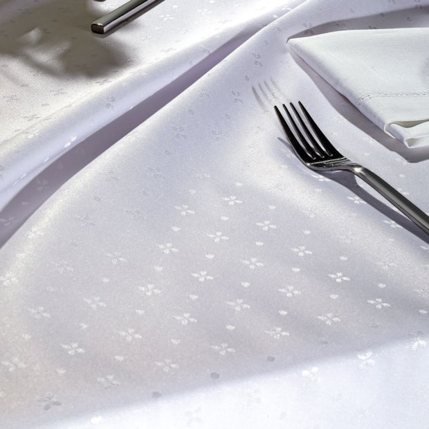 Toalha de Mesa Redonda Dohler Jacquard Cindy 4 Lugares 1,60m