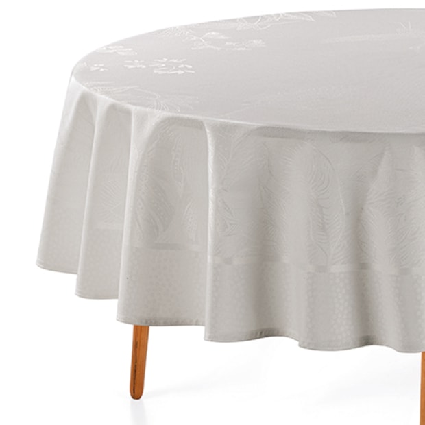 Toalha de Mesa Redonda Karsten Jacquard Sempre Limpa Amaris 6 Lugares 1,78m