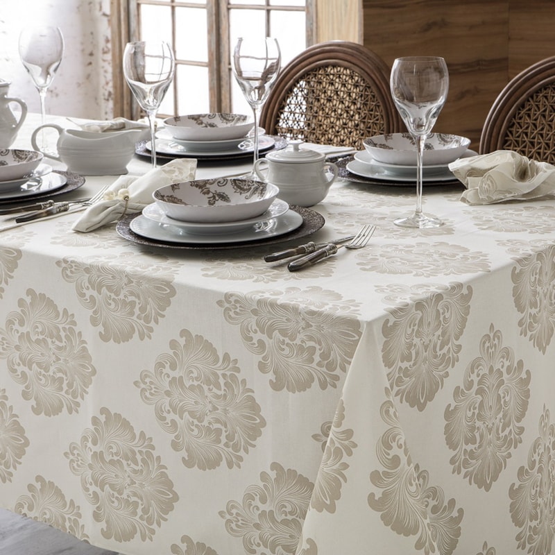 Toalha de Mesa Redonda Naturalle Limpeza Prática Damask Medalhão 6 a 8