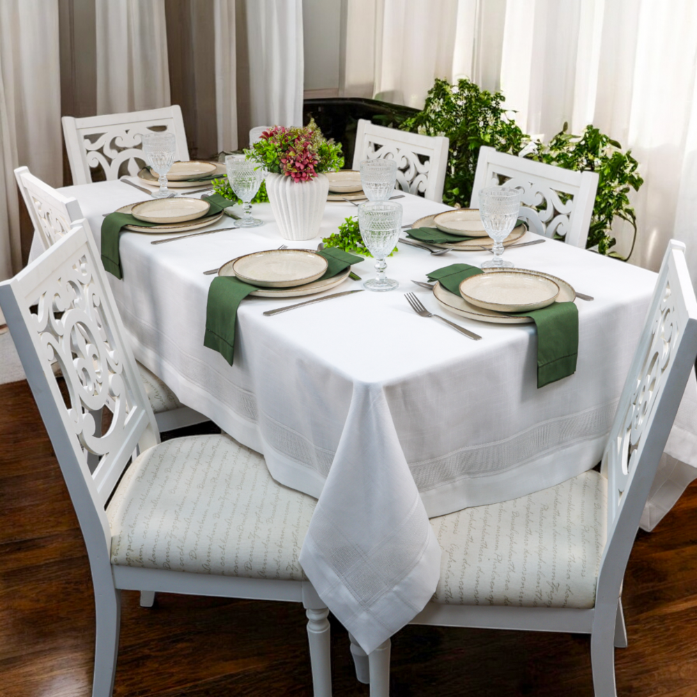 Toalha de Mesa Retangular Charmy Blanc 6 Lugares 1,60m x 2,10m