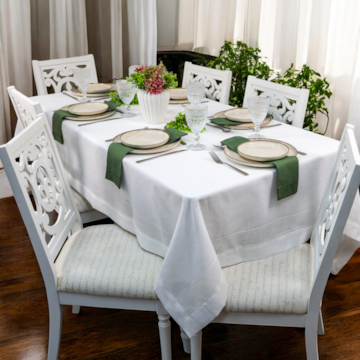 Toalha de Mesa Retangular Charmy Blanc 6 Lugares 1,60m x 2,10m
