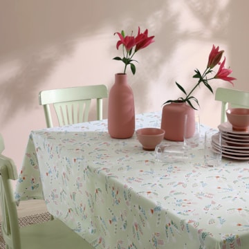 Toalha de Mesa Retangular Dohler Clean Athenas Erica 6 Lugares 1,40 x 2,10m
