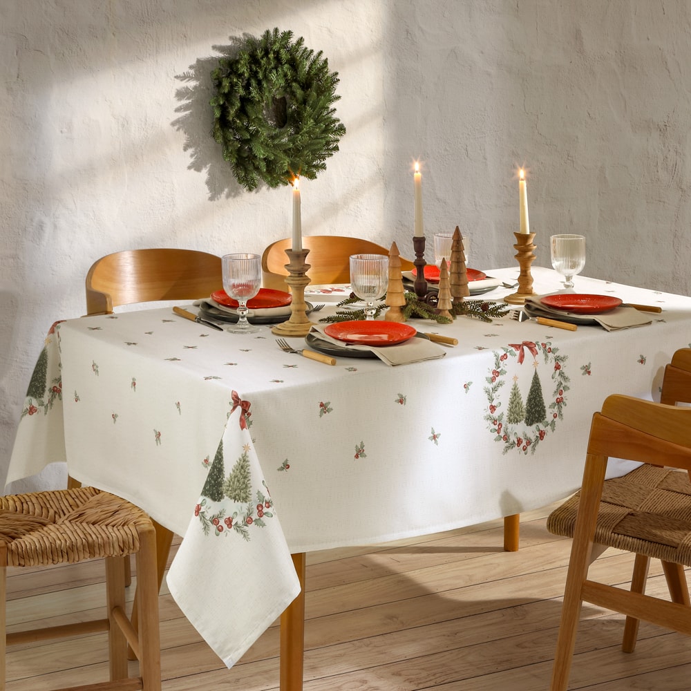 Toalha de Mesa Retangular Dohler Clean Estampado Digital Bosque de Natal 8 Lugares 1,60m x 2,70m