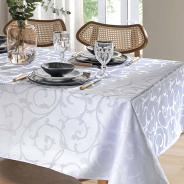 Toalha de Mesa Retangular Dohler Requinte II TJ-6205 8 Lugares 1,60m X 2,70m