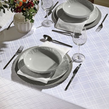 Toalha de Mesa Retangular Dohler Requinte Linhas TJ-5795 Branco 8 Lugares 1,60m x 2,70m