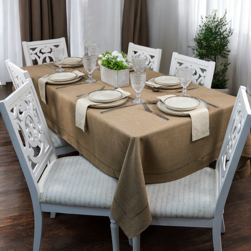Toalha de Mesa Retangular Glamour Castanho 6 Lugares 1,60m x 2,10m