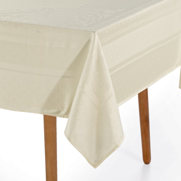 Toalha de Mesa Retangular Karsten Celebra Lesier Easy Wash 12 Lugares 1,80m x 3,20m