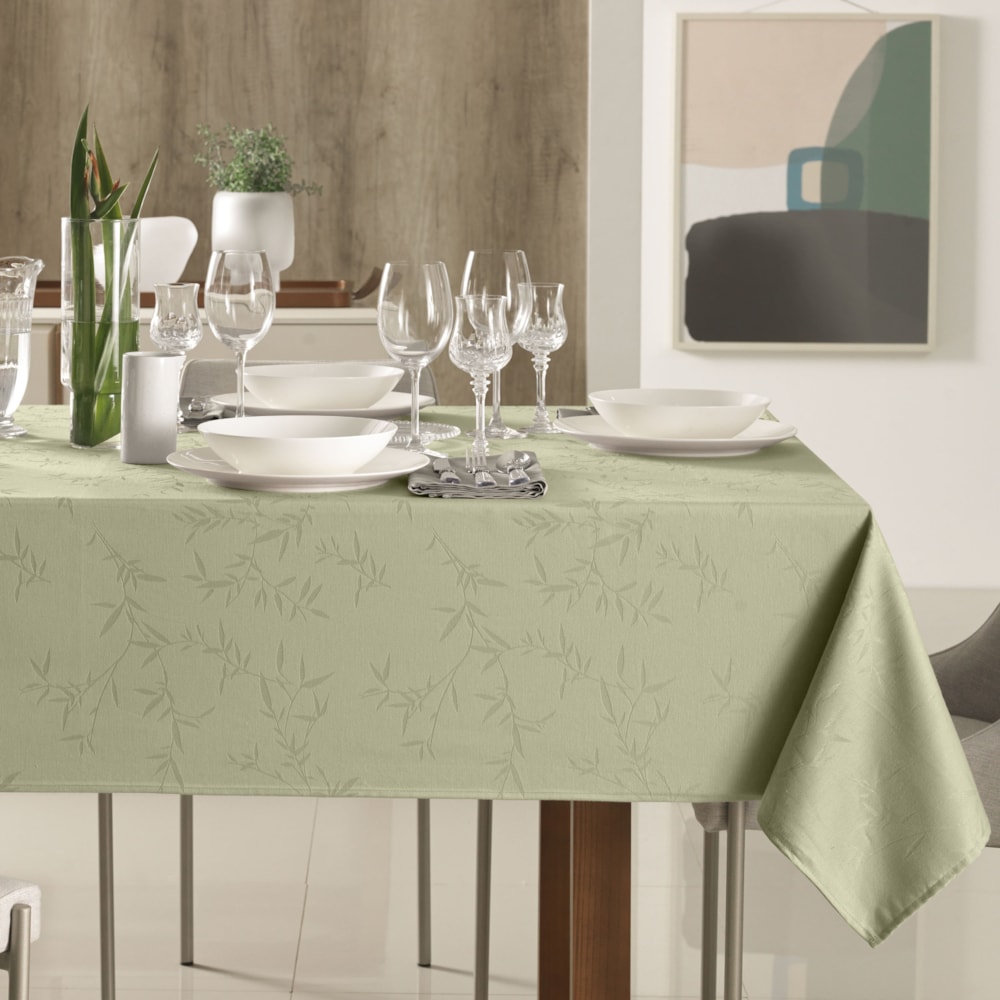 Toalha de Mesa Retangular Karsten Celebra Veríssimo Easy Wash 6 Lugares 1,80m x 2,20m