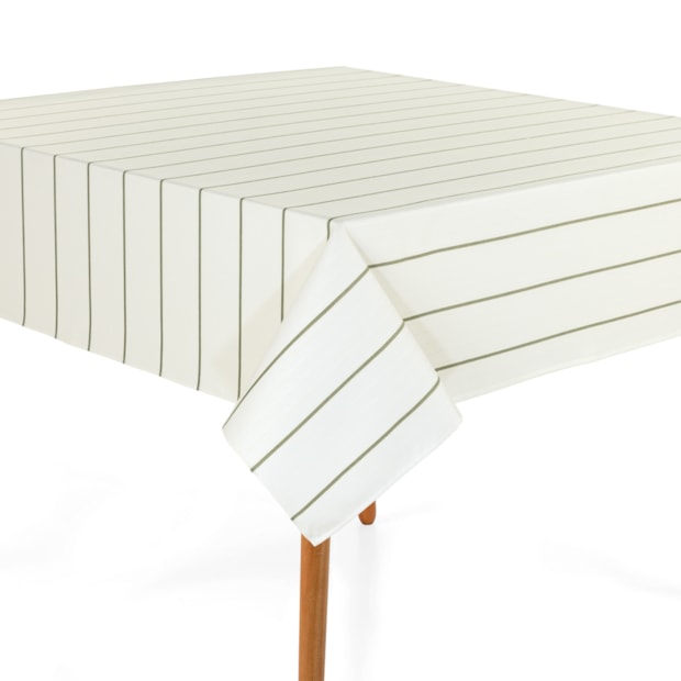 Toalha de Mesa Retangular Karsten Jacquard Sempre Limpa Royale 6 Lugares 1,60m x 2,20m