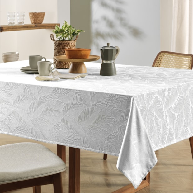 Toalha de Mesa Retangular Karsten Jacquard Tilia 8 Lugares 1,40m x 2,50m