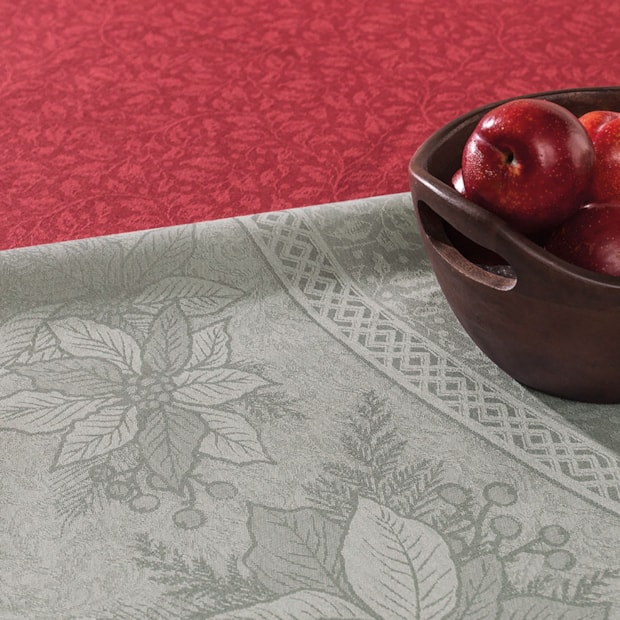 Toalha de Mesa Retangular Karsten Natal Jacquard Sempre Limpa Flor Estrela 12 Lugares 1,60m x 3,20m