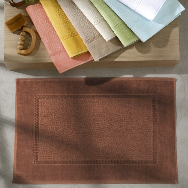 Toalha de Piso Dohler Jacquard Pérola FJ - 7532 Aveludada 100% Algodão 50cm x 70cm - Gramatura: 650 g/m²