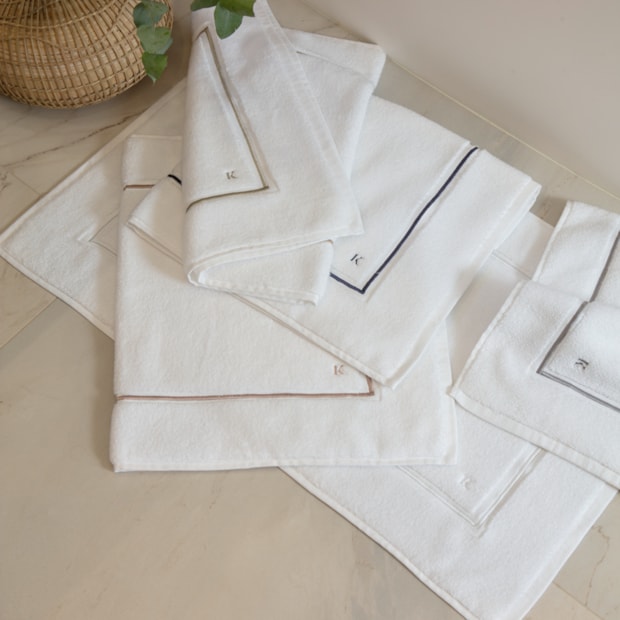 Toalha de Piso Kacyumara Lázio 100% Algodão 48cm x 80cm - Gramatura 600g/m²