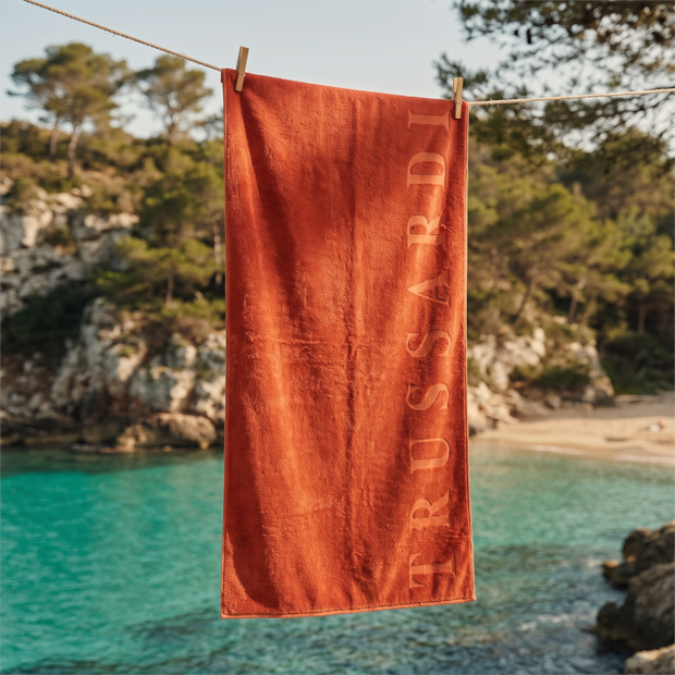Toalha de Praia Trussardi Levanto Aveludada 100% Algodão 86cm x 1,80m - Gramatura: 470g/m²