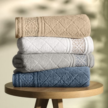Toalha de Rosto Karsten Bragança Fio Penteado Jacquard - Gramatura: 450g/m²