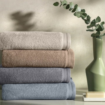 Toalha de Rosto Karsten Imperial Fio Penteado Max 100% Algodão - Gramatura: 450g/m²