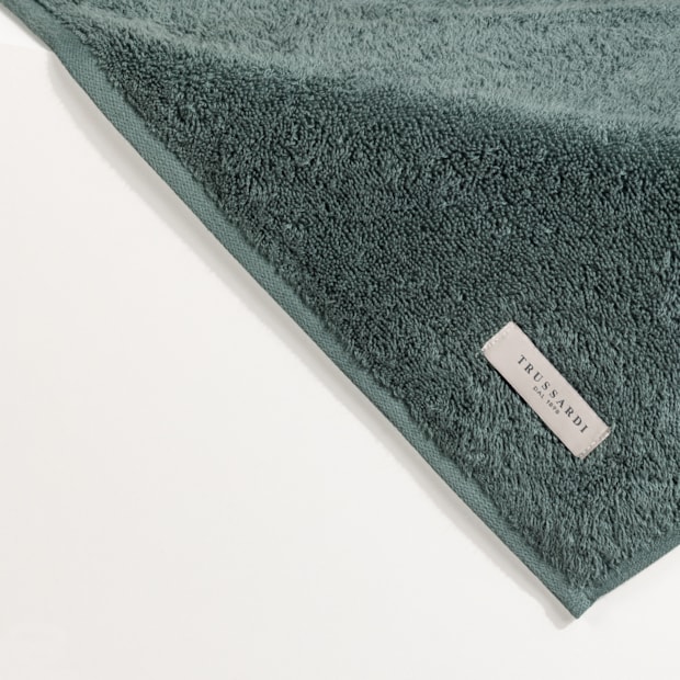 Toalha de Rosto Trussardi Fontani 100% Algodão Fio Penteado - Gramatura: 500 g/m²