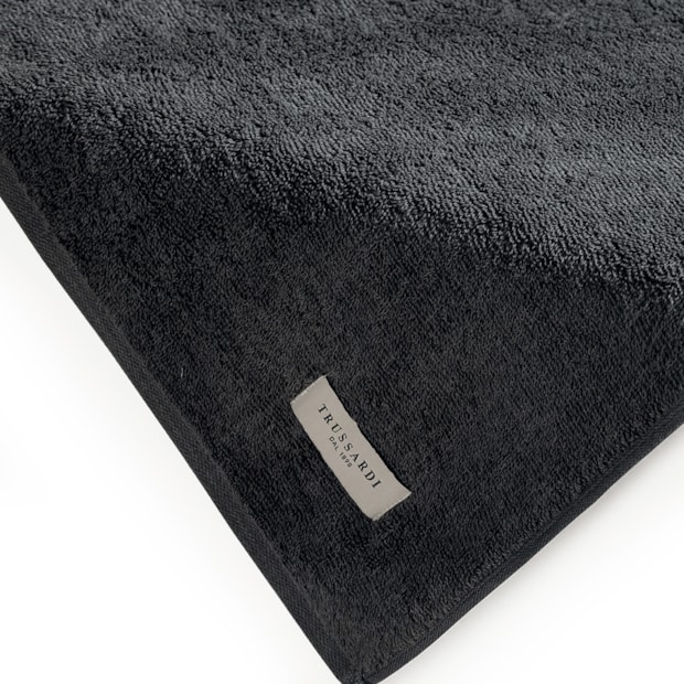 Toalha de Rosto Trussardi Fontani 100% Algodão Fio Penteado - Gramatura: 500 g/m²