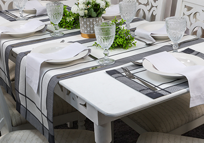 Caminho de Mesa Charmy Silver 40cm x 1,70m